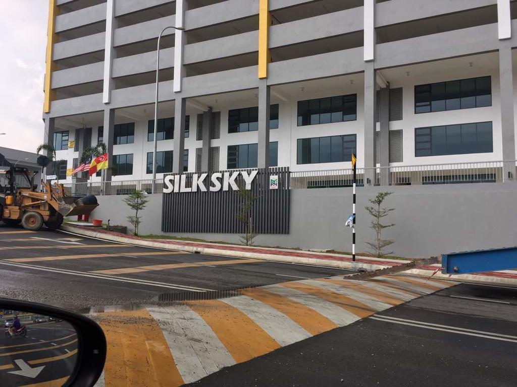 Silk Sky Residence Seri Kembangan Exterior foto